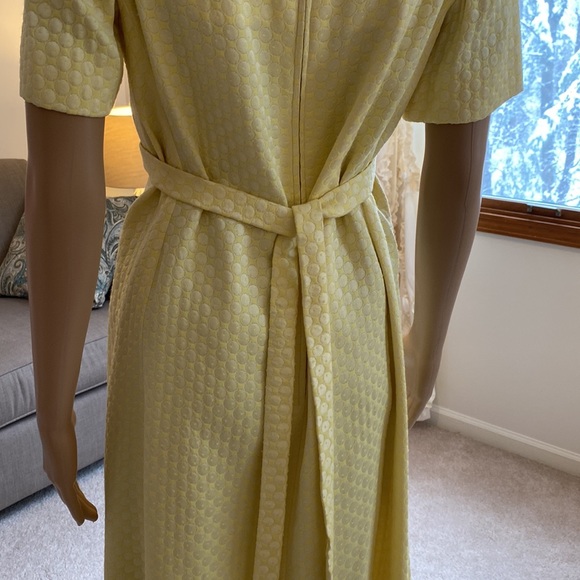 Vintage 1950s Fabulous Yellow Dress, Original Rhinestone Pin and Matching Belt - Picture 12 of 13
